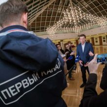 Евгений Куйвашев поблагодарил пришедших на выборы, за активную гражданскую позицию