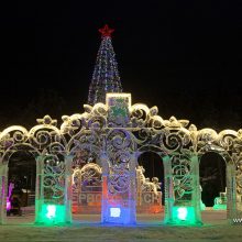 Центральный новогодний городок в Парке новой культуры Первоуральска официально открыт