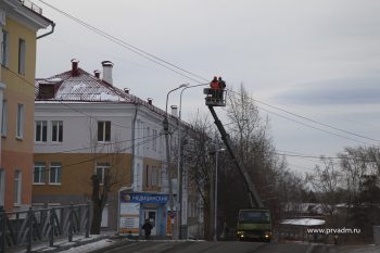 В Первоуральске завершаются масштабные работы по реконструкции наружного освещения