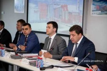 Алексей Дронов представил Евгению Куйвашеву поэтапную программу развития городского округа «Первоуральск 300»