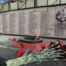 В Первоуральске состоялось торжественное возложение венков к мемориалам памяти погибшим в годы Великой Отечественной войны