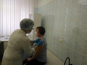 В Первоуральск поступило еще 500 доз вакцины «Спутник-V»