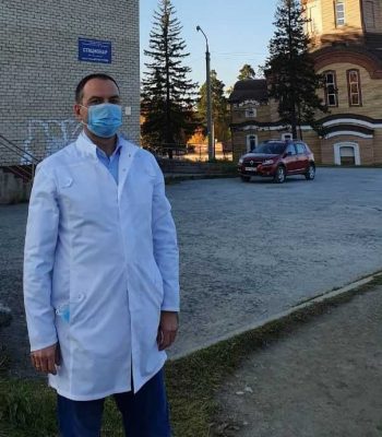 Главный врач Первоуральской больницы призывает горожан носить маски