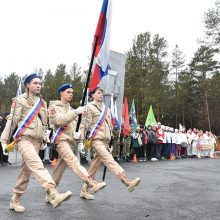 В первоуральском парке прошла военно-спортивная эстафета “служу россии”