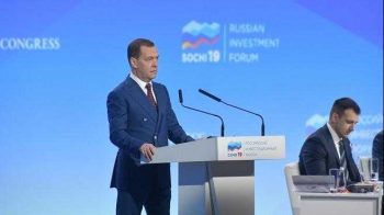 Председатель Правительства РФ Дмитрий Медведев высоко оценил опыт Первоуральска в сфере дуального образования