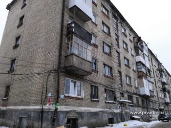 В Первоуральске проходит техническое обследование дома № 18 по улице Ватутина