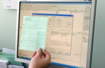 Первоуральск первым в Свердловской области ввел систему медицинского электронного документооборота
