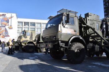 В городском округе Первоуральск состоялась выставка специальной военной техники и показательные мастер-классы военно-патриотической тематики