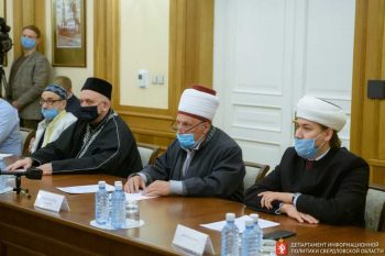 На Среднем Урале из-за сохранения угрозы распространения COVID-19 мусульмане отметят Ураза-Байрам дистанционно
