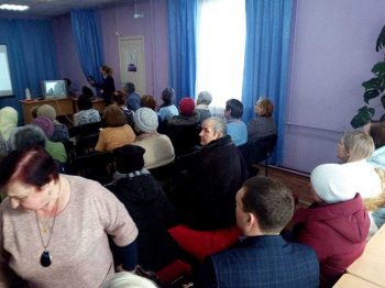 Жителям поселков Билимбай и Новоуткинск рассказали о переходе на цифровое ТВ