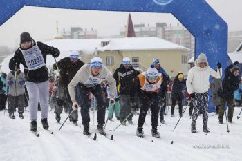На “Лыжню России” в Первоуральске вышли больше 3,5 тысяч человек