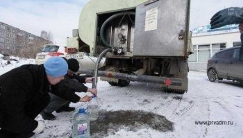 Подвоз воды и открытие колонок – в Первоуральске началась подготовка к паводковому периоду