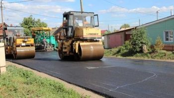 Возле сельских школ начались ремонты дорог