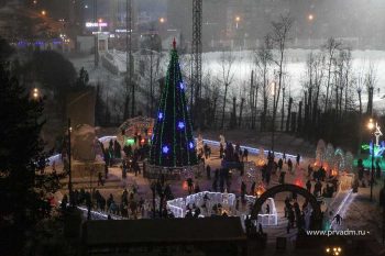 Ледовый городок в парке будет работать до 2 февраля