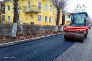 Управление ЖКХ проинспектировало ремонт дорог на улице Папанинцев