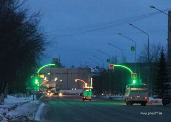 Десять перекрестков в Первоуральске оснастят инновационными светофорами
