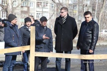 Администрация и депутаты Первоуральска обязали подрядчика благоустроить улицу Советская