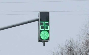 Изменен режим работы светофоров на перекрестке улиц Ленина и Малышева