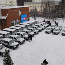 Первоуральская больница получила два автомобиля