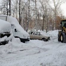 Снежным валам во дворе не место