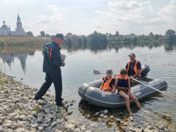 Рейды спасателей по соблюдению безопасности на водоемах