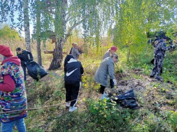 Первоуральцы принимают участие во всероссийском экологическом субботнике «Зеленая Россия»