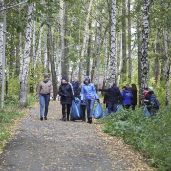 Более 500 жителей Первоуральска приняли участие в субботниках в рамках акции «Зелёная Россия» 