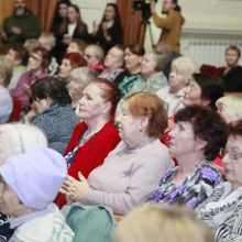 Старшее поколение Первоуральска поздравили с Днем пожилого человека