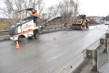 В Первоуральске стартовали ямочные ремонты