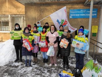 Первоуральские школьники провели благотворительную акцию по сбору средств для новорожденных 