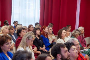 В Первоуральске проходит традиционное августовское педагогическое совещание