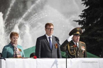 В Первоуральске прошел Парад Победы