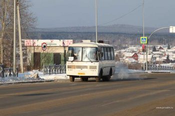 Жалобы на пассажироперевозчиков – на контроле администрации