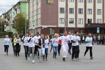 В Первоуральске более полутора тысяч человек пробежали «Кросс наций»