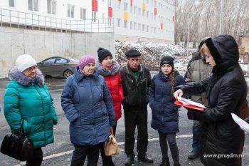 Администрация совместно с будущими новоселами проинспектировали  ход строительства