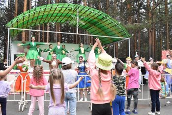 Первоуральцы зажгли на Дне молодежи