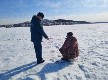 Профилактический рейд «Осторожно тонкий лёд».