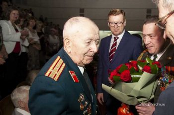 В Первоуральске прошло торжественное собрание, посвященное Дню защитника Отечества