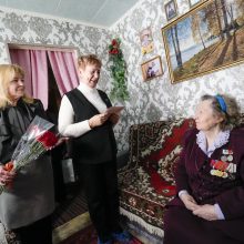 Ветеранам вручили юбилейные медали к 80-летию Победы