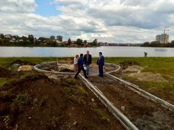 В Первоуральске продолжается реконструкция городской набережной  