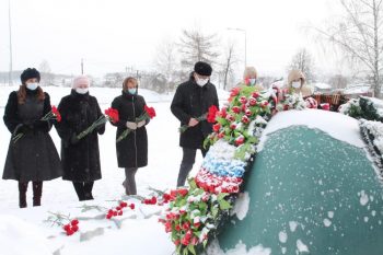 Первоуральцы почтили память погибших защитников Отечества