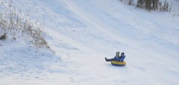 Первоуральцев просят сообщать об опасных горках