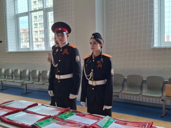 Торжественное вручение копий Знамени Победы в Западном округе
