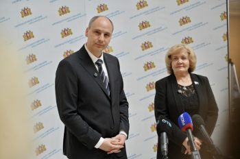 Денис Паслер рассказал депутатам Заксобрания о создании регионального реабилитационного центра для участников СВО