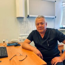 Свердловские врачи провели серию командировок в Тельманово ДНР и оказали квалифицированную медпомощь жителям и военным