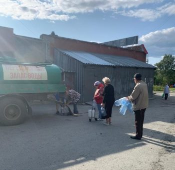 Водоканал продолжает ежедневный подвоз воды
