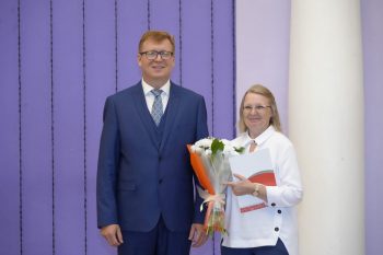 Глава Первоуральска Игорь Кабец поздравил металлургов с профессиональным праздником