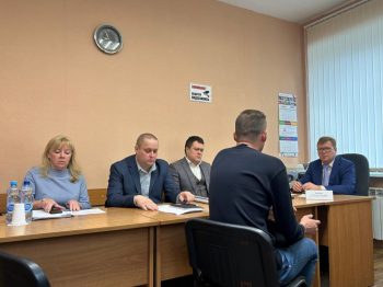 Игорь Кабец провел личный прием граждан. Рассмотрели больше 15 вопросов