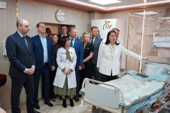 Денис Паслер подчеркнул важность использования всех доступных механизмов финансирования для развития региональной медицины