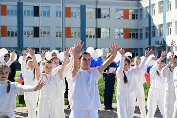 Второй этап записи детей в первый класс стартовал в Свердловской области